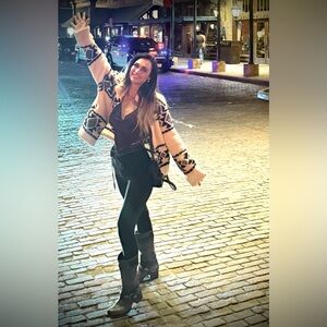 Meet your Posher, Savannah